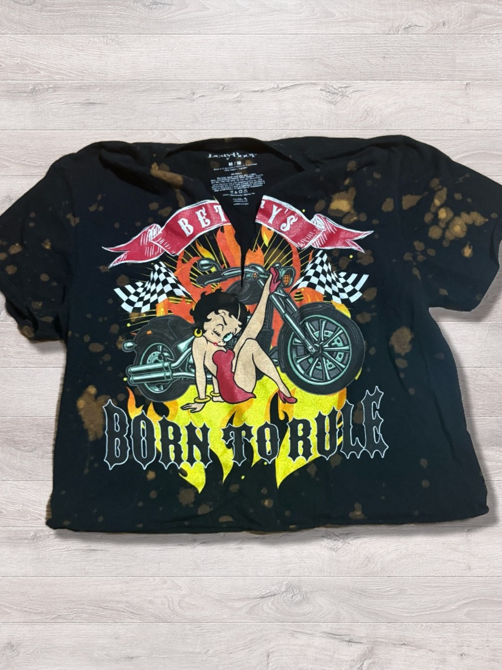 Betty Boop Crop Top Biker V Neck Bleached Graphic T Shirt Black Size M